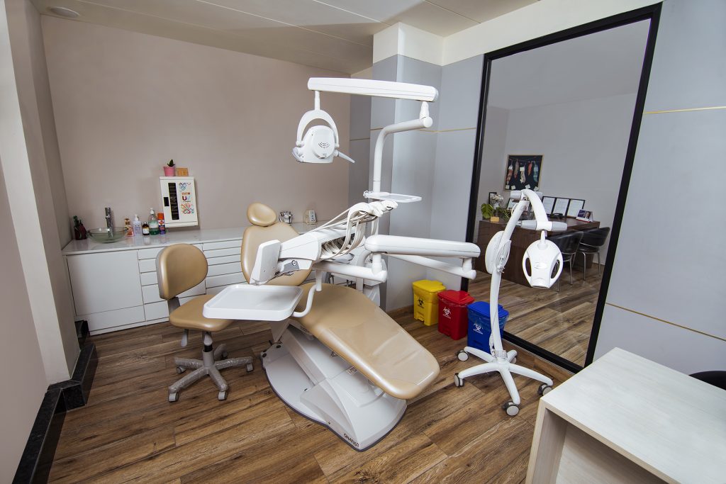 Why Should You Consider Getting Dental Crowns for Damaged Teeth?